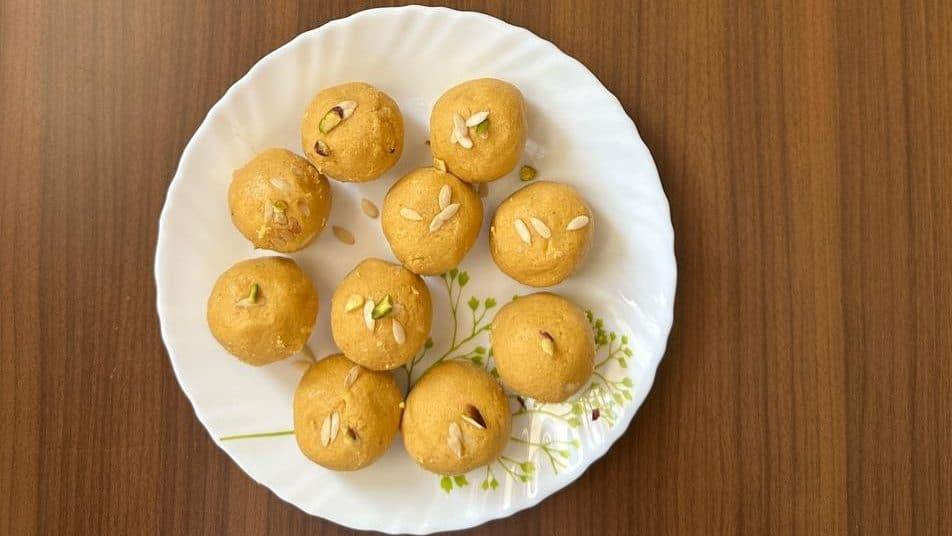 Besan Ladoo